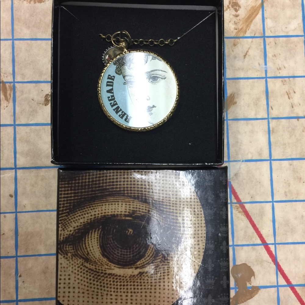 NIB victorian charm renegade necklace